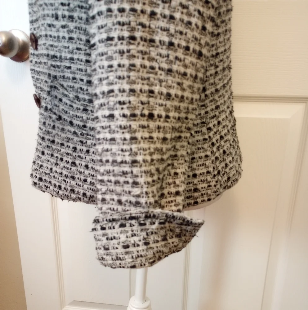 Herve Benard tweed jacket. Size 14 - Picture 8 of 12